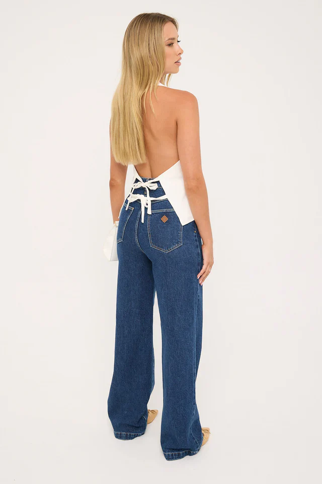 94 High Wide Tara Mid Blue Denim Jean - Image 4