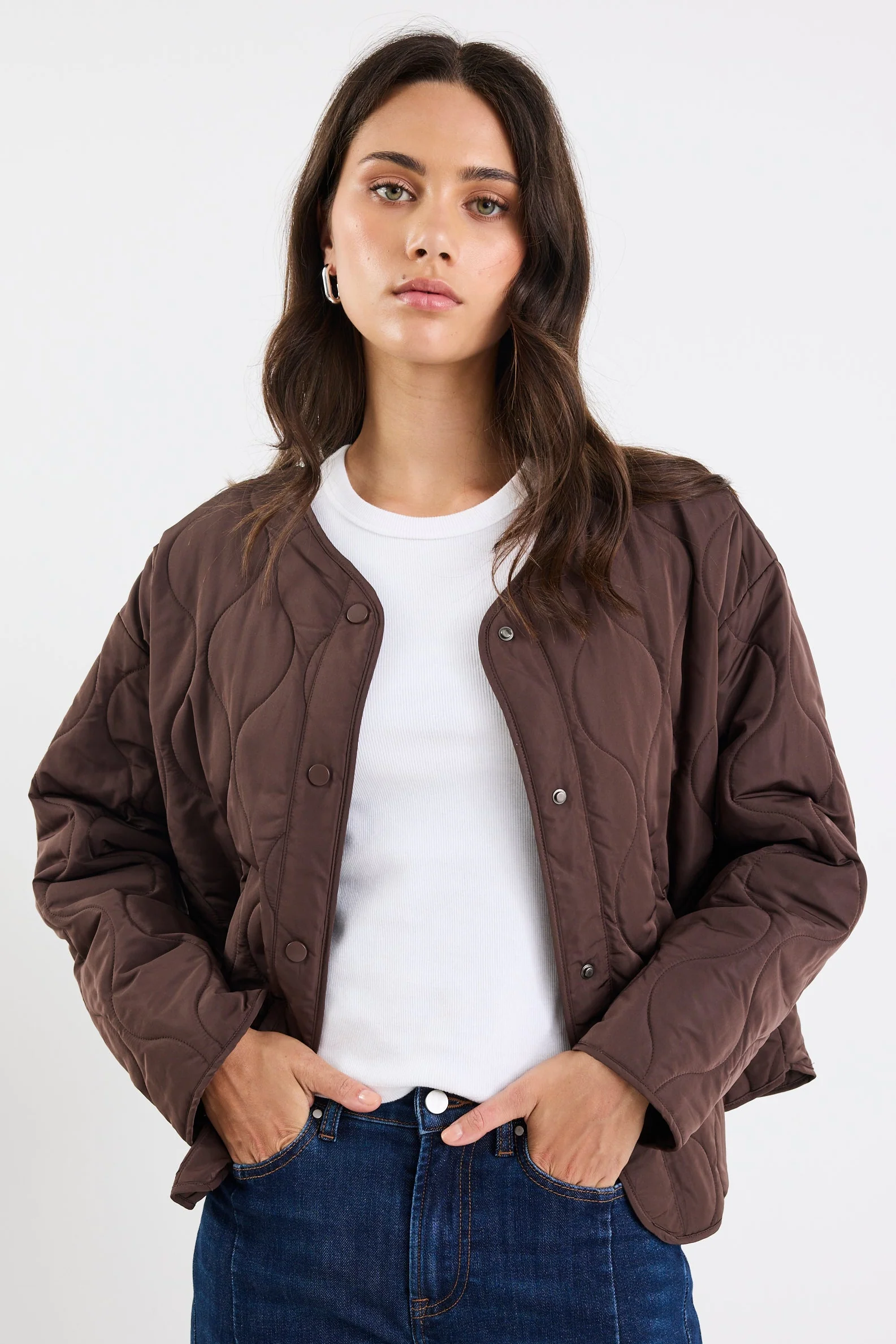 Apex Chocolate Collarless Quilted Puffer Jacket - Image 5