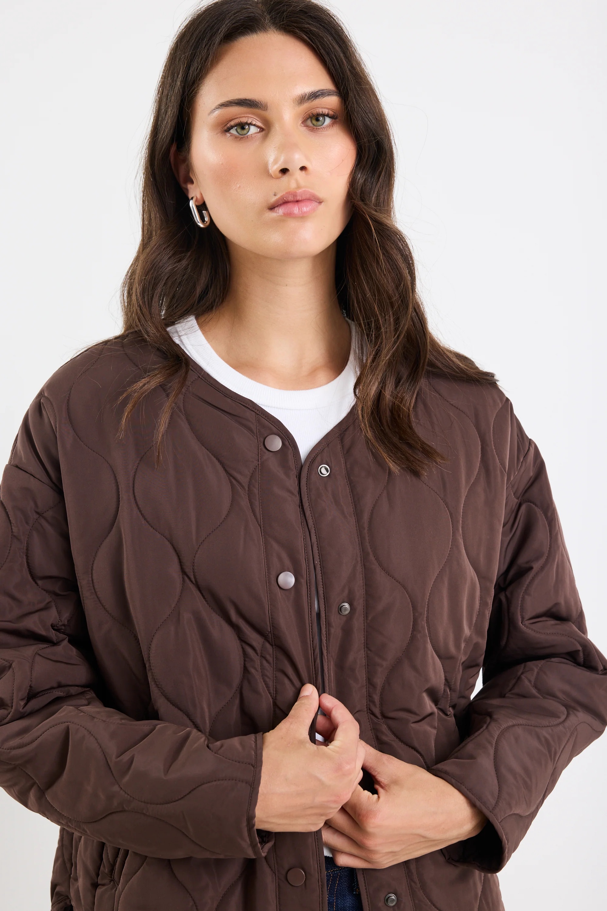 Apex Chocolate Collarless Quilted Puffer Jacket - Image 7