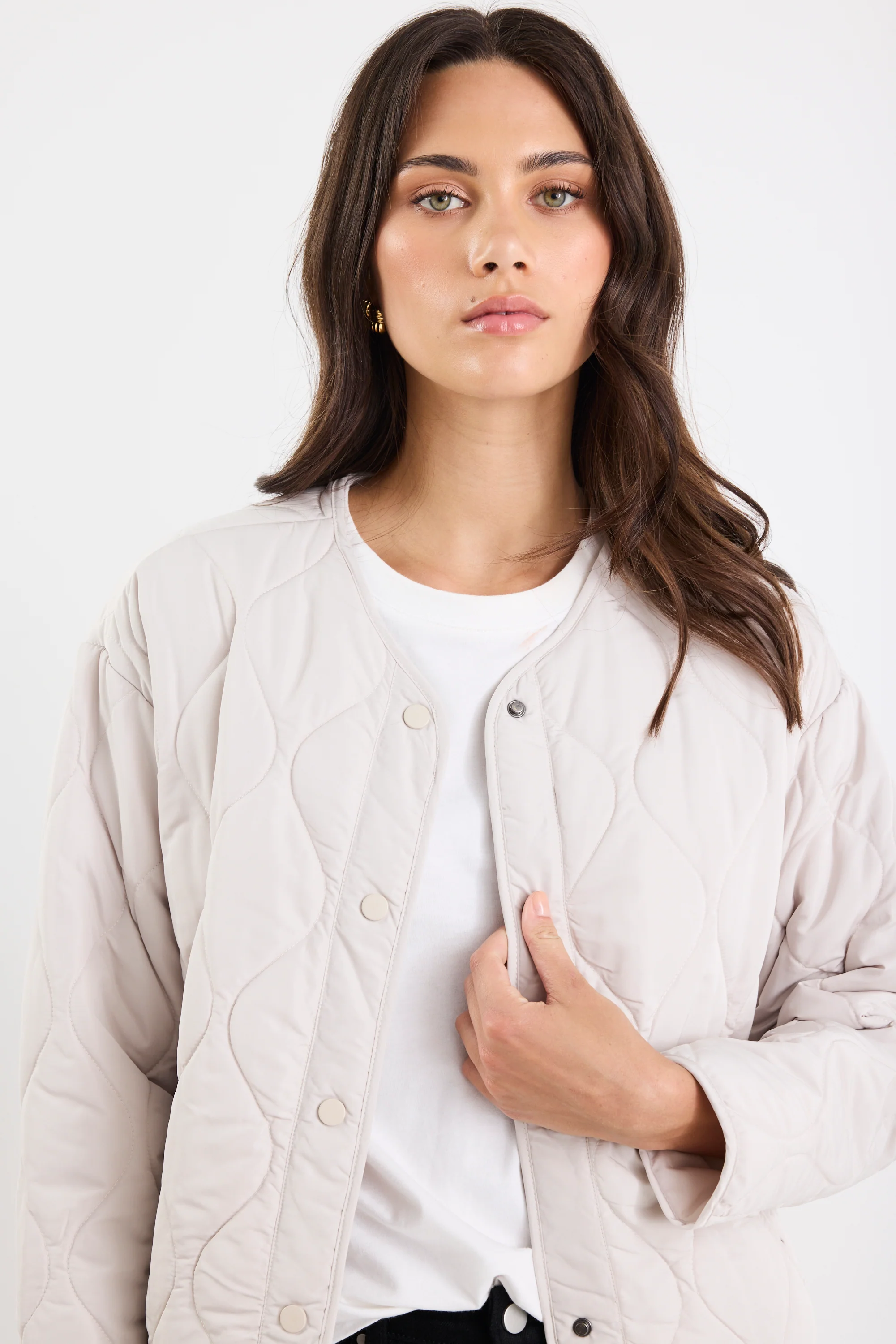 Apex Putty Collarless Quilted Puffer Jacket - Image 4