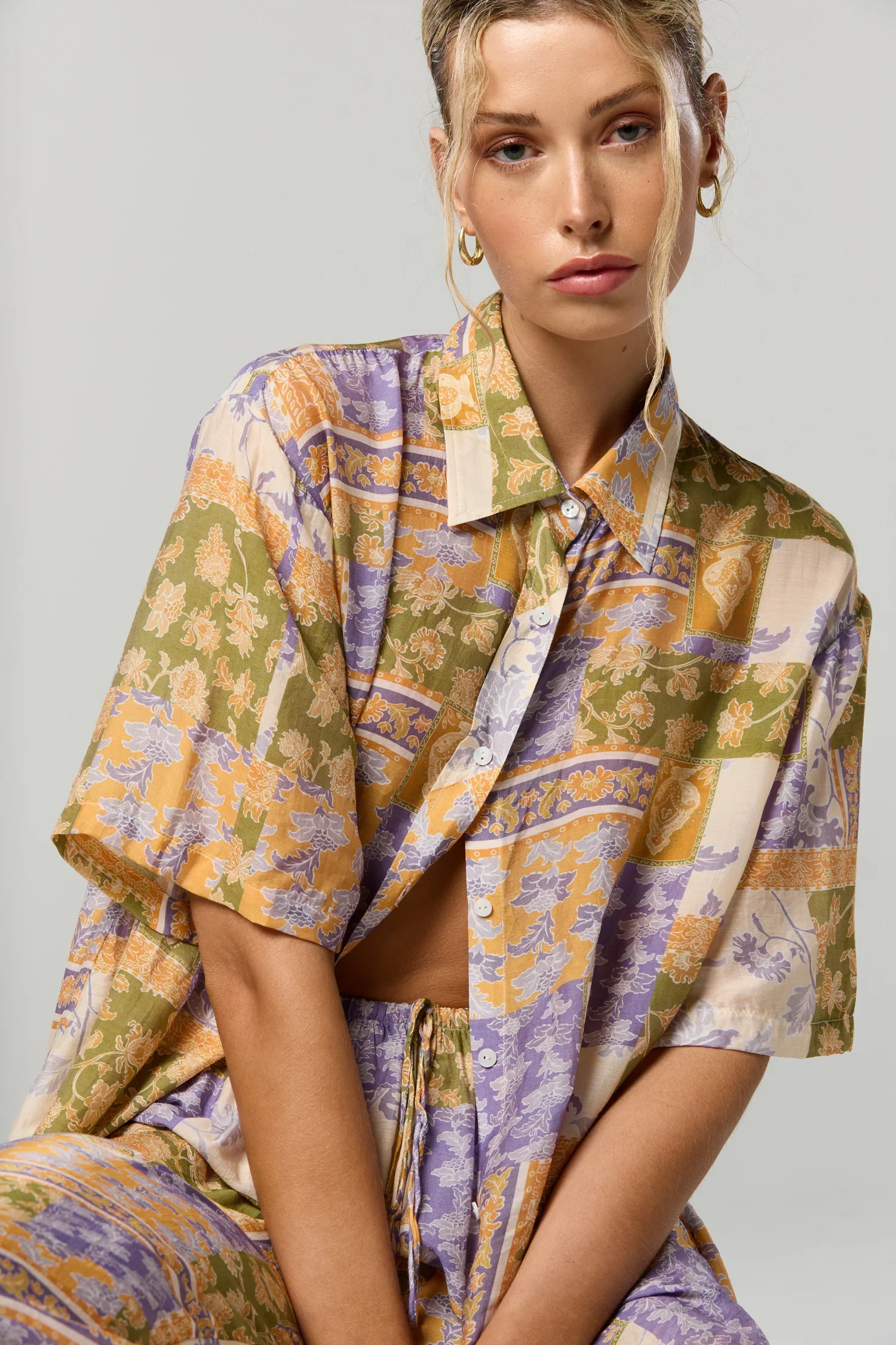 Billie Patchwork Floral Print Shirt - Image 3