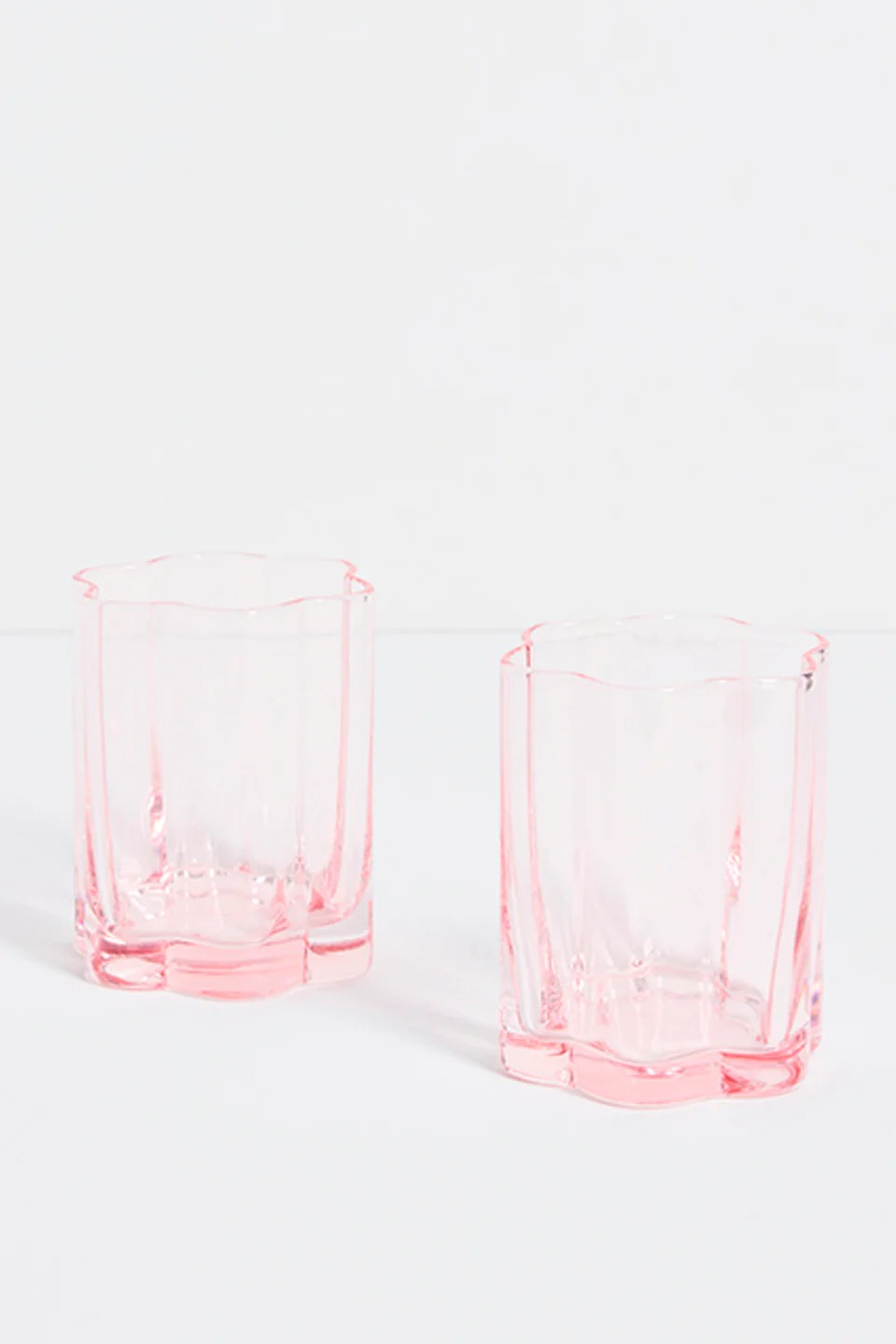Bloom Wavy Pink Tumbler - Image 3