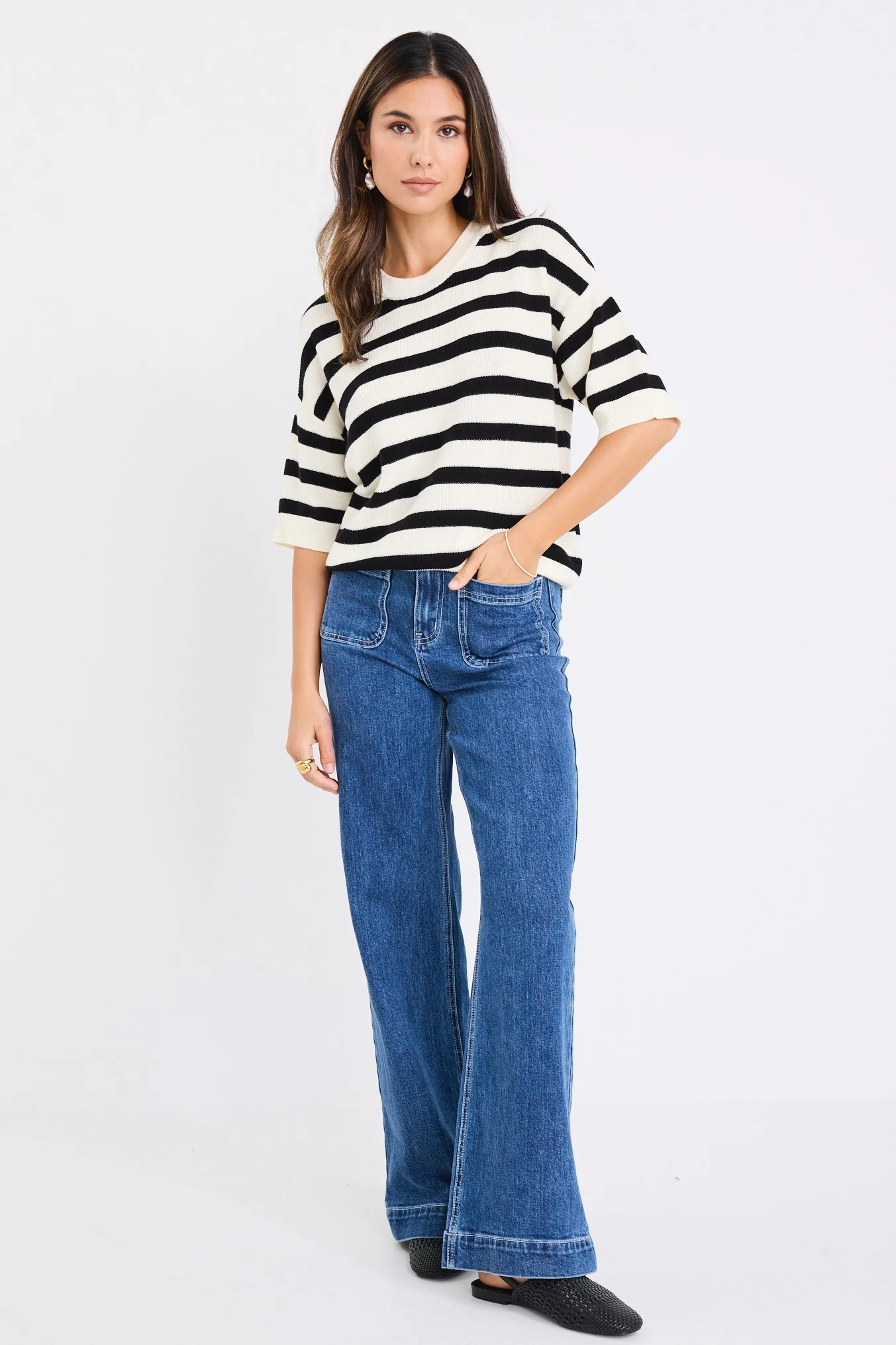 Border Black Stripe Boxy Knit Tee - Image 3