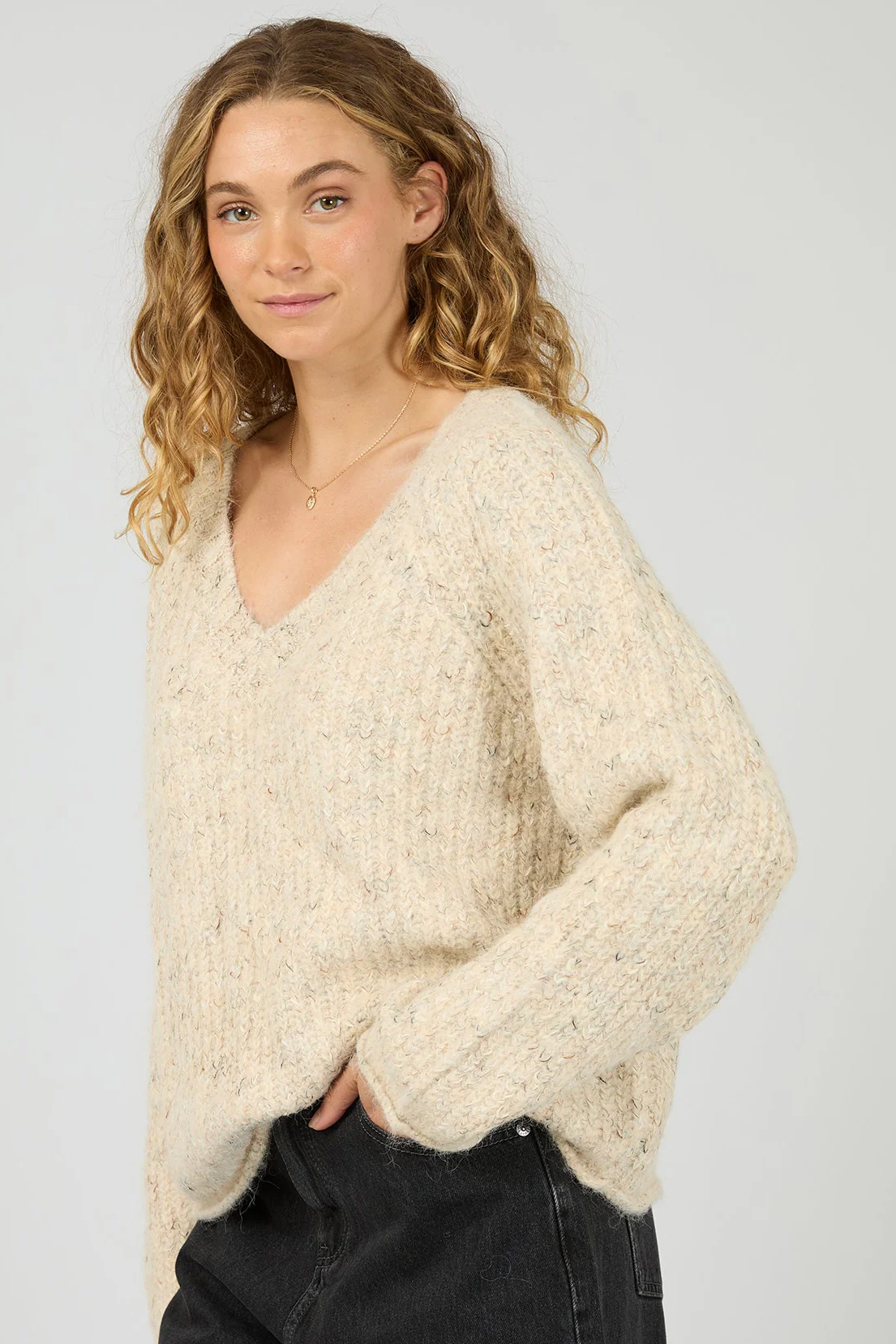 Devon Vanilla V Neck Jumper - Image 4