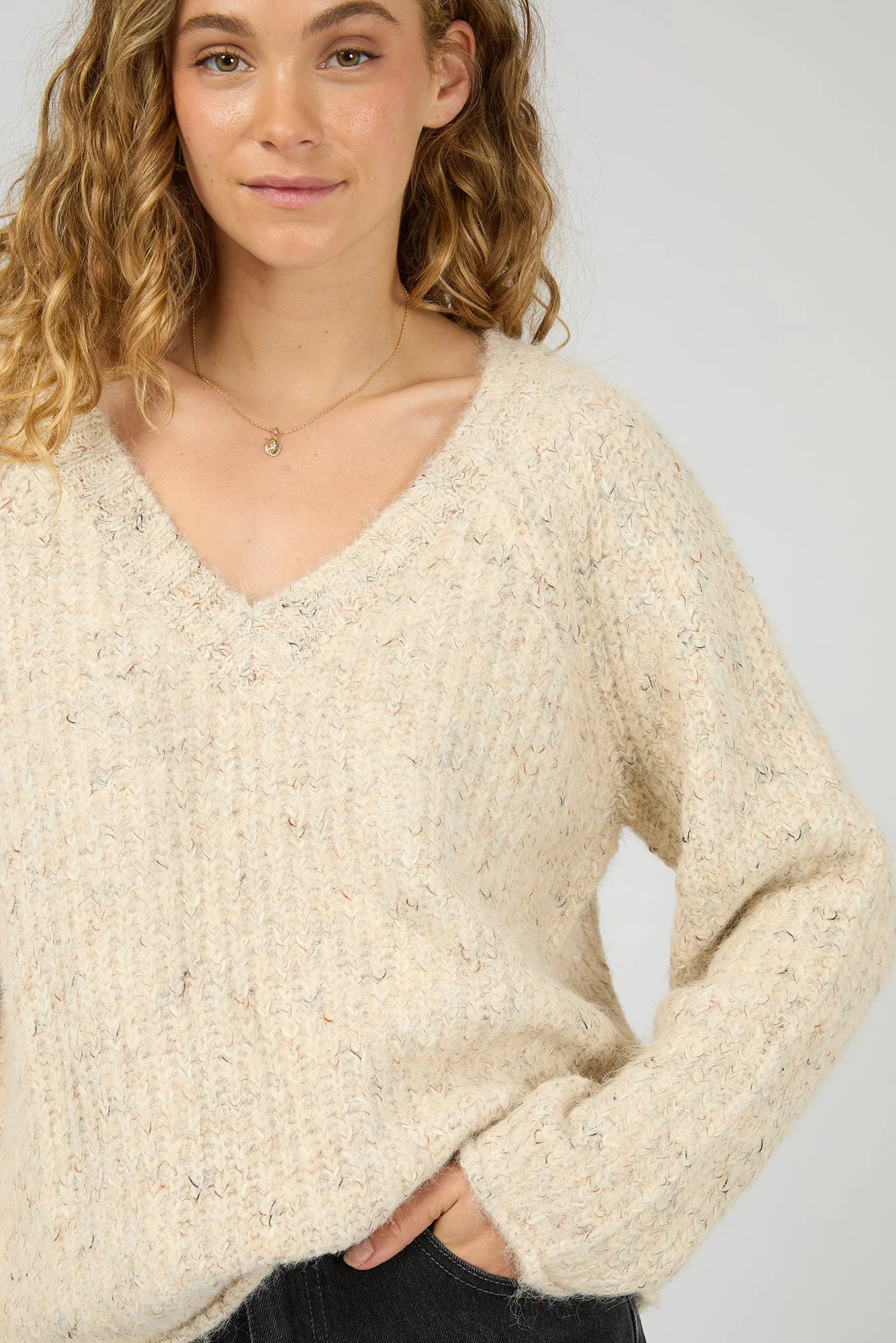 Devon Vanilla V Neck Jumper - Image 5