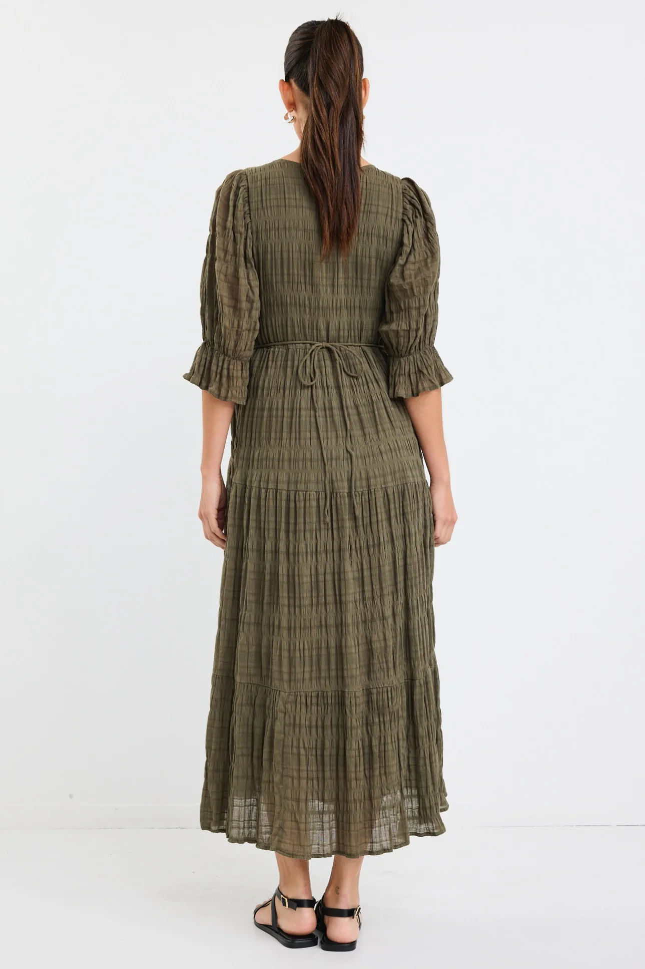 Dreamy Khaki Bubble SS Button Front Tiered Maxi Dress - Image 6