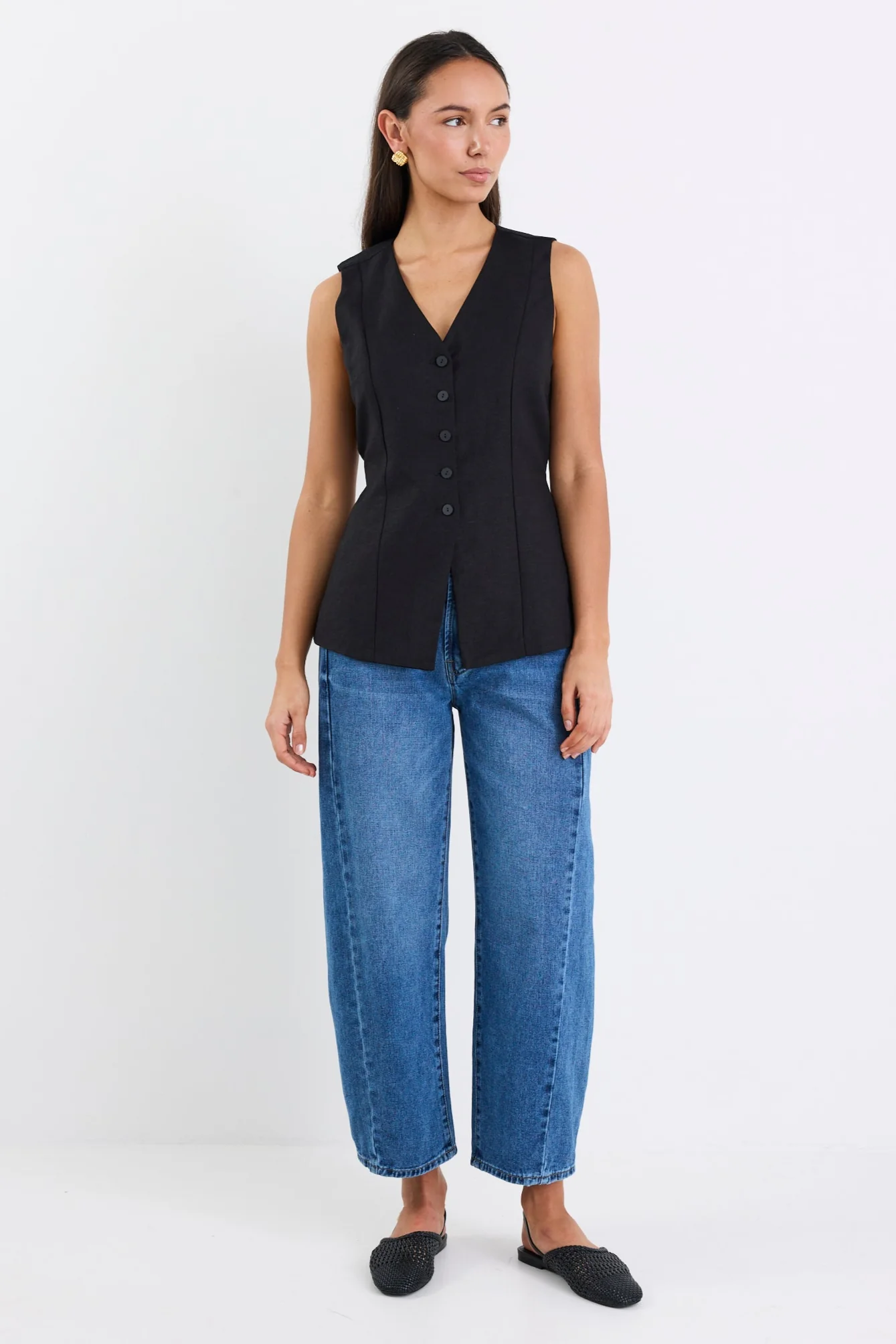 Eiffel Black Linen Viscose Fitted Longline Vest - Image 4