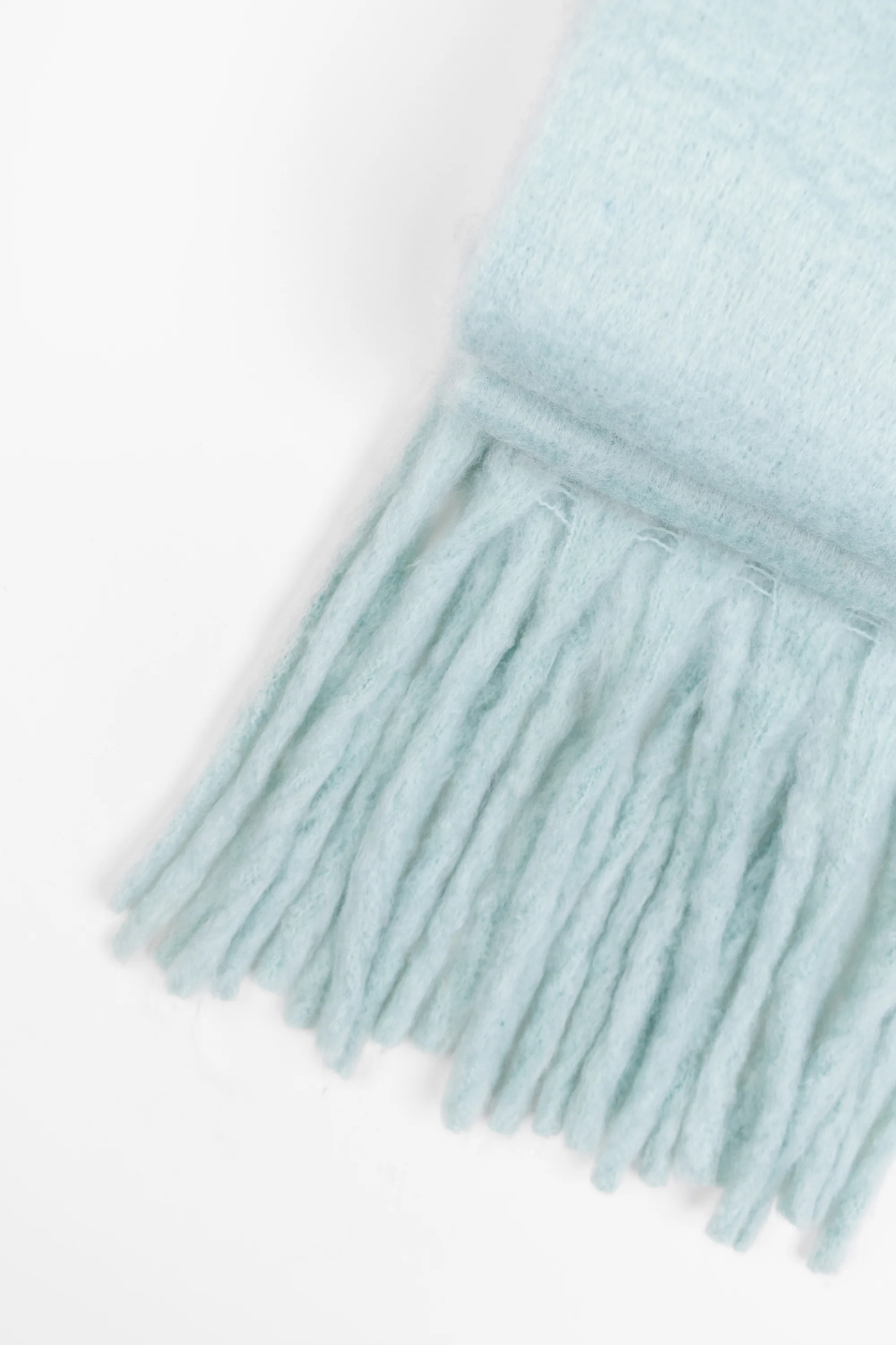 Flo Blue Chunky Soft Scarf - Image 3