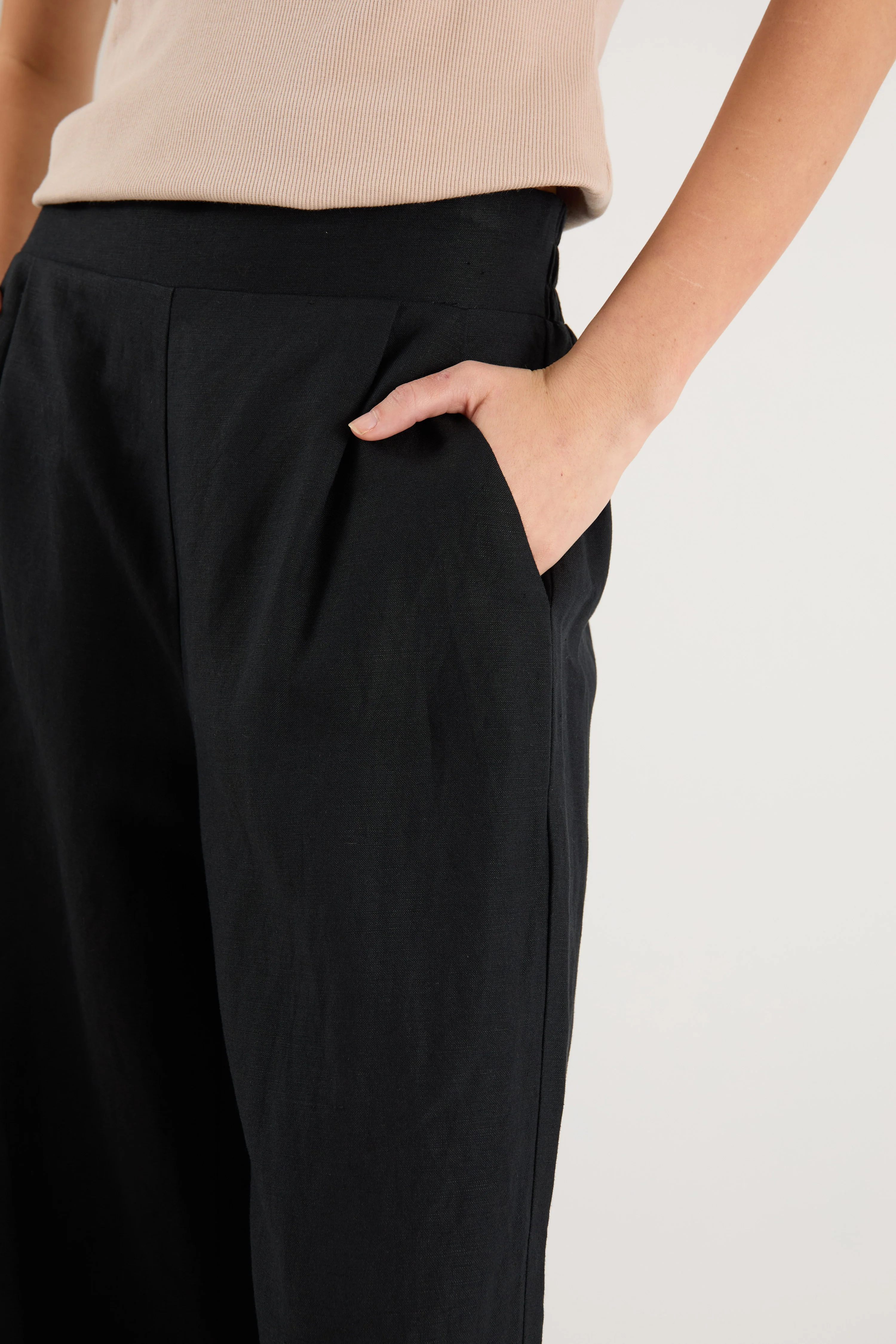 Guardian Black Linen Viscose Elastic Back Pants - Image 5