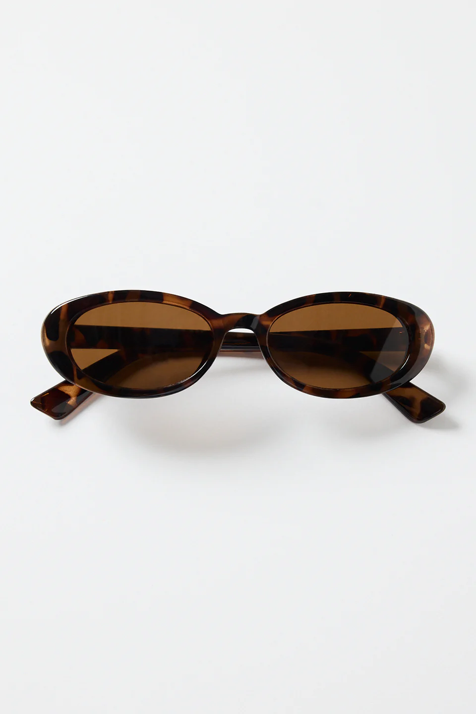 Havana Tort Narrow Oval Sunglasses - Image 5