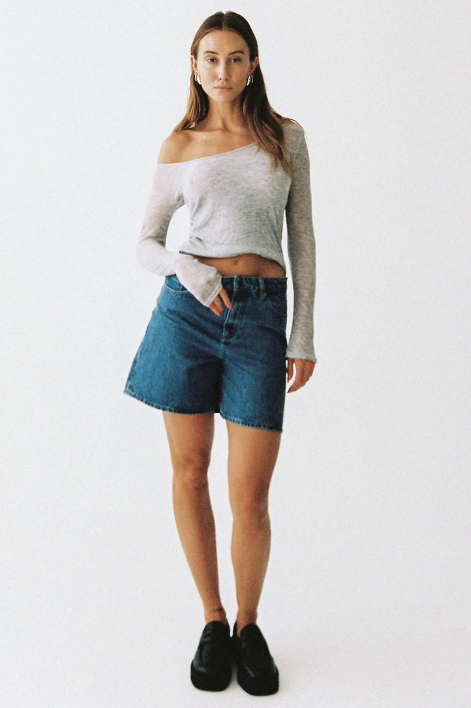Indigo Pool Denim Mid Relaxed Short - Image 2