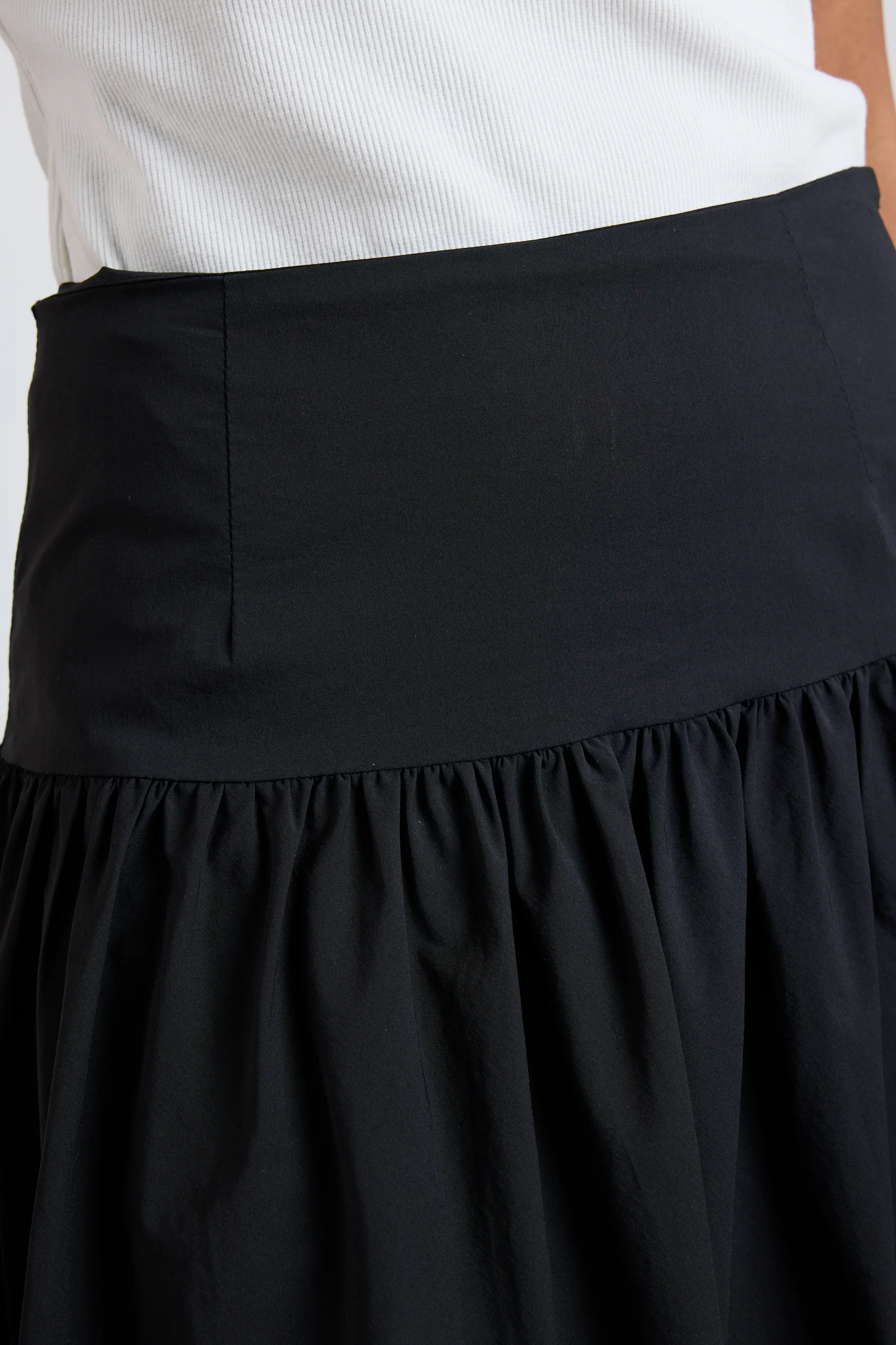 Intensity Black Bubble Midi Skirt - Image 4