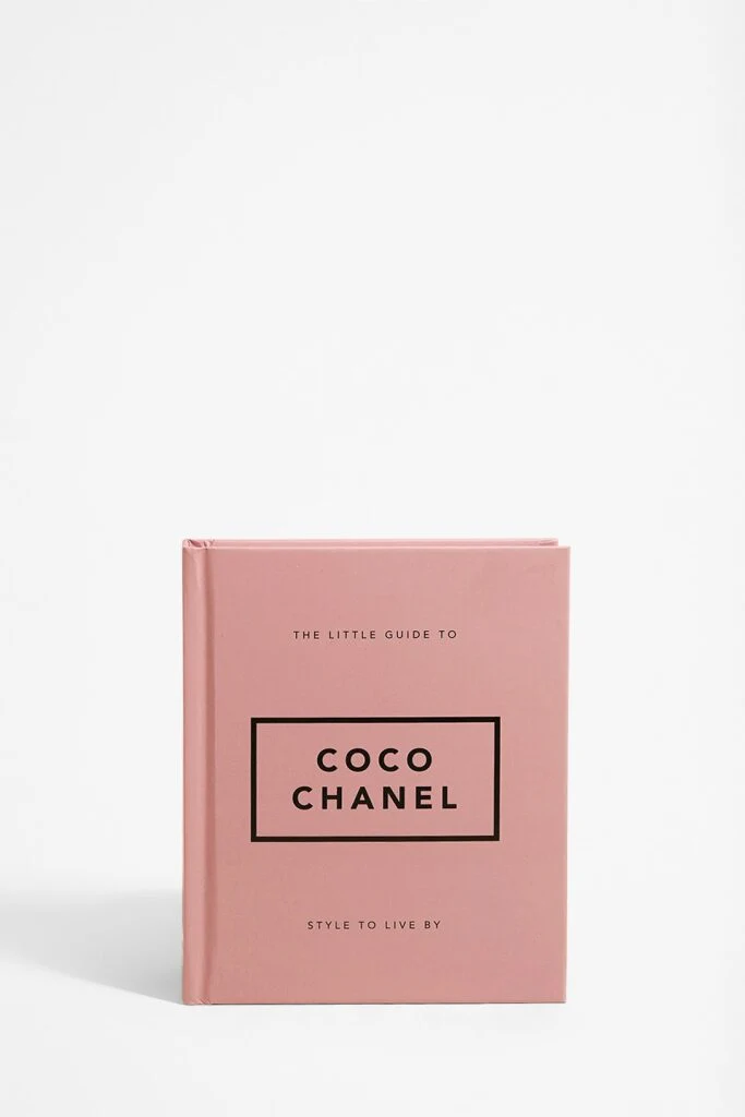 Little Guide To Coco Chanel - Image 2