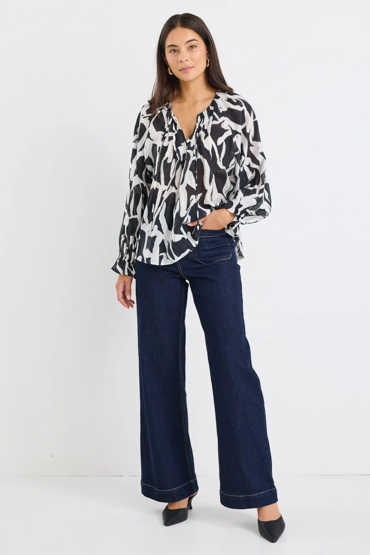 Refine Black Cream Squiggle Pintuck Front LS Top