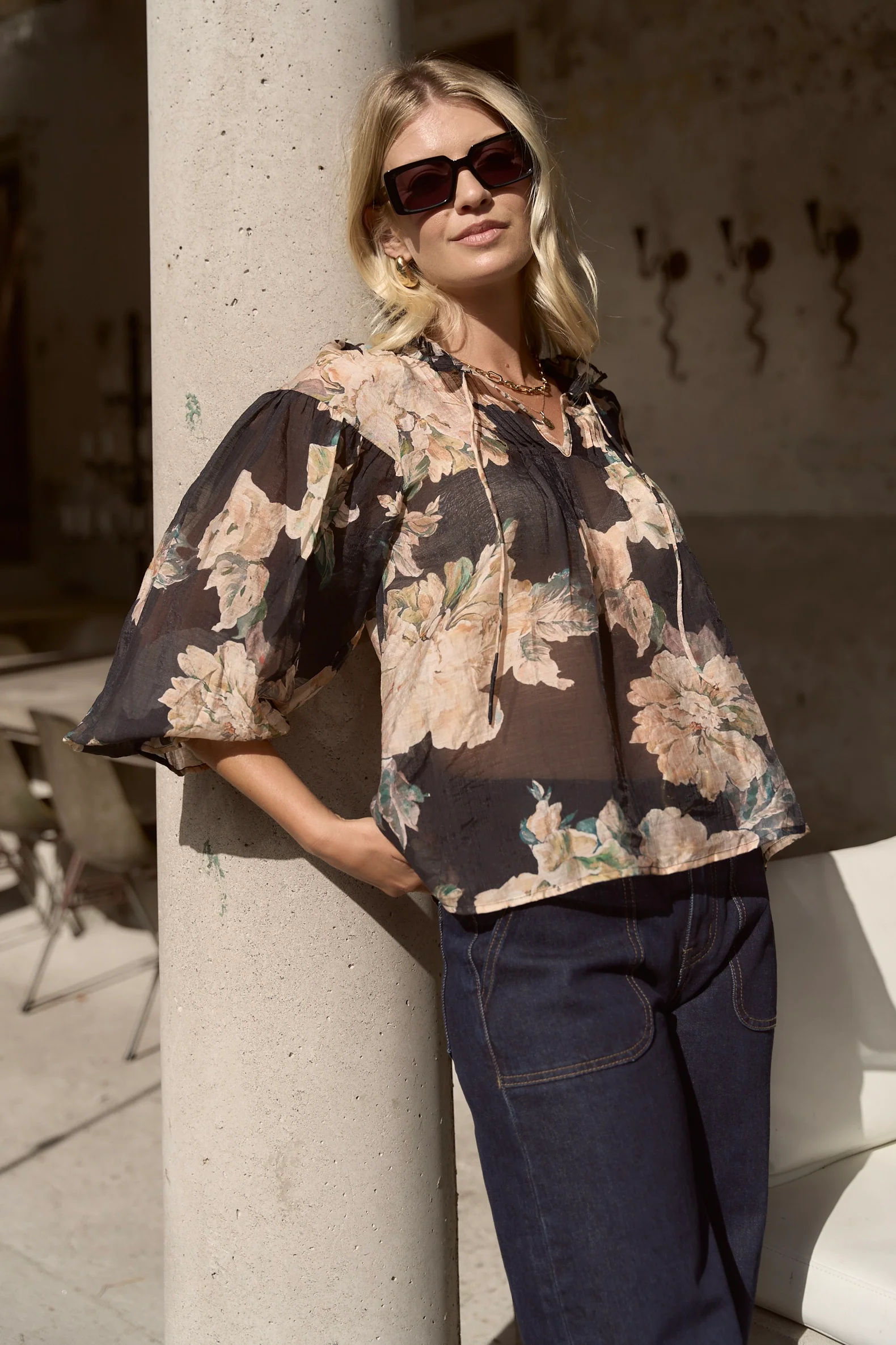 Refined Navy Peach Floral LS Pintuck Top - Image 2