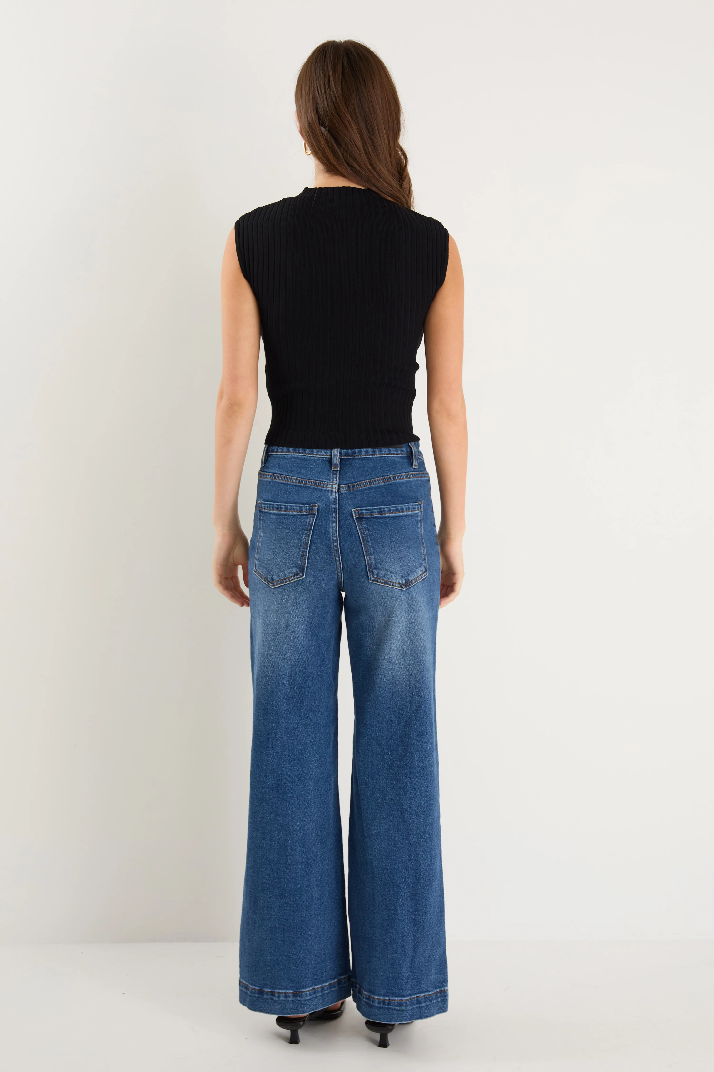 Regal Black Sleeveless Funnel Neck Rib Knit Top - Image 4