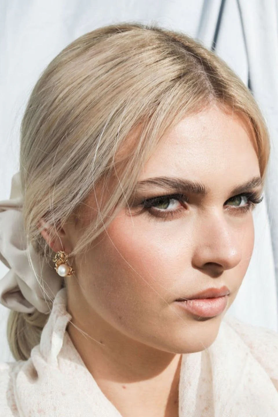 Ruched Gold Pearl Earrings - Image 3