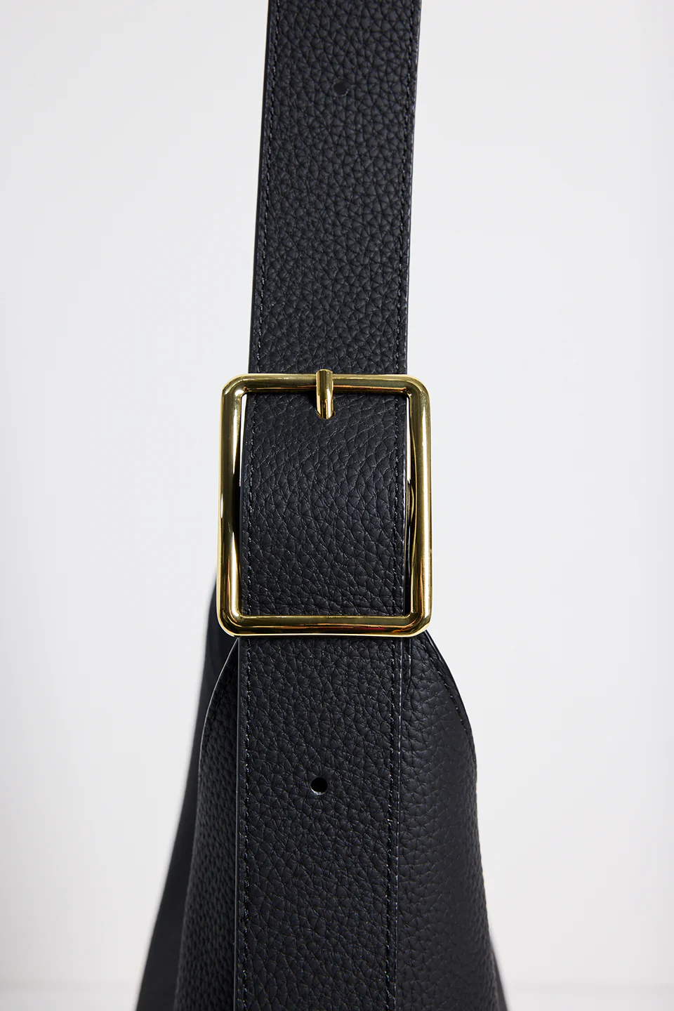 Soho Black Leather Large Bucket Bag - Image 5