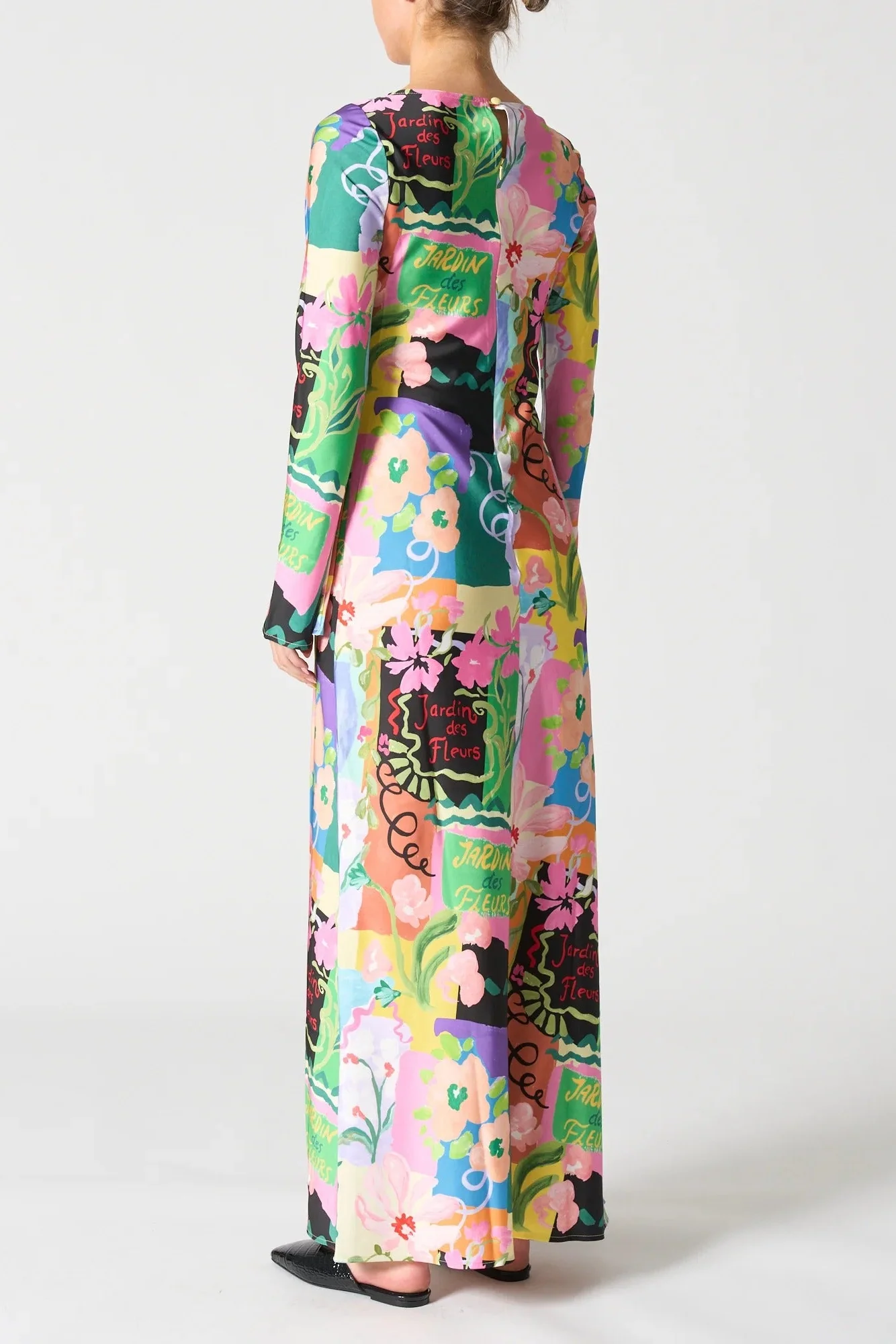 Soho Jardin Des Fleurs Multi Print LS Satin Maxi Dress - Image 2