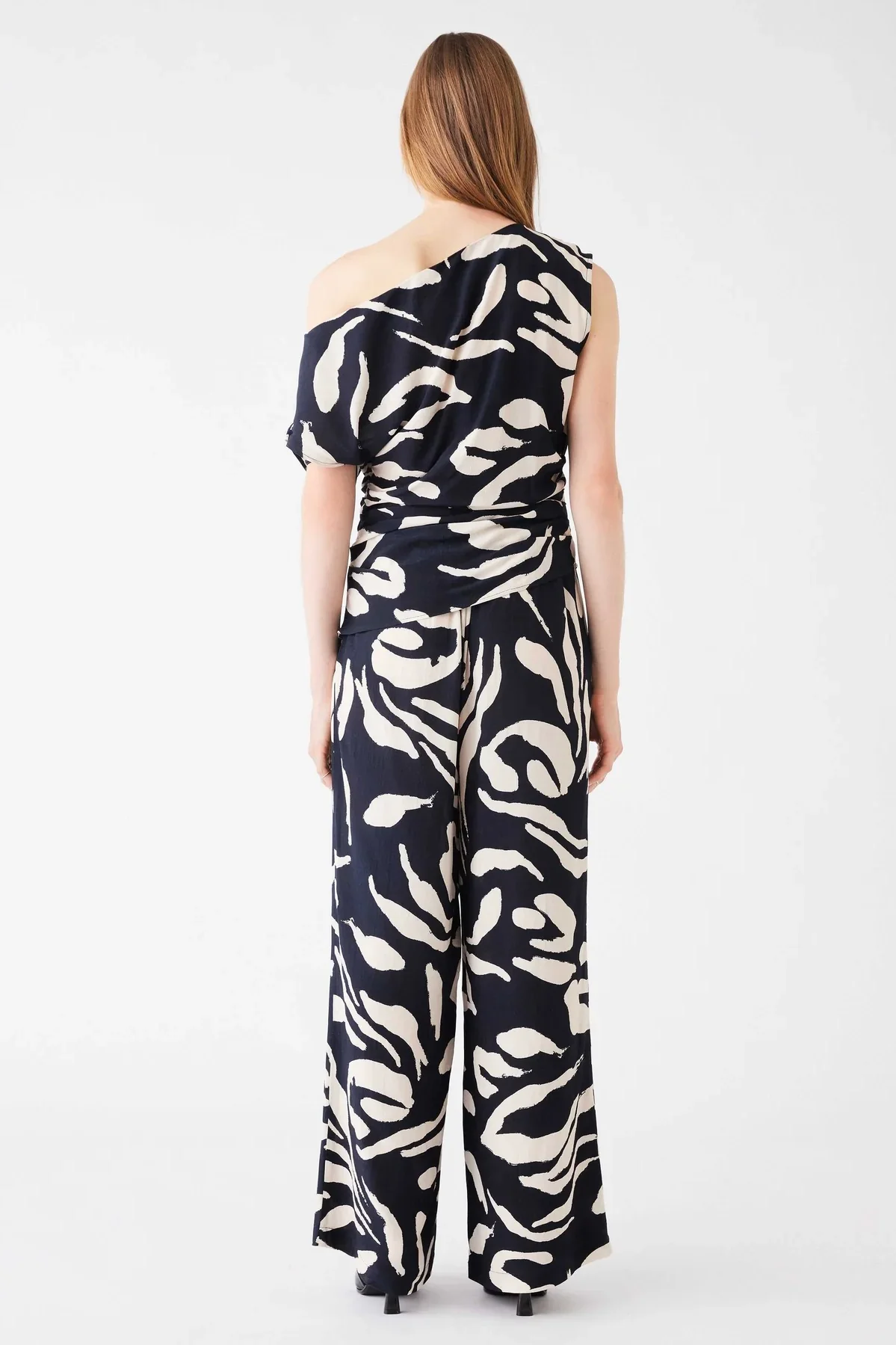 Soiree Black Pattern Off Shoulder Shirt - Image 4