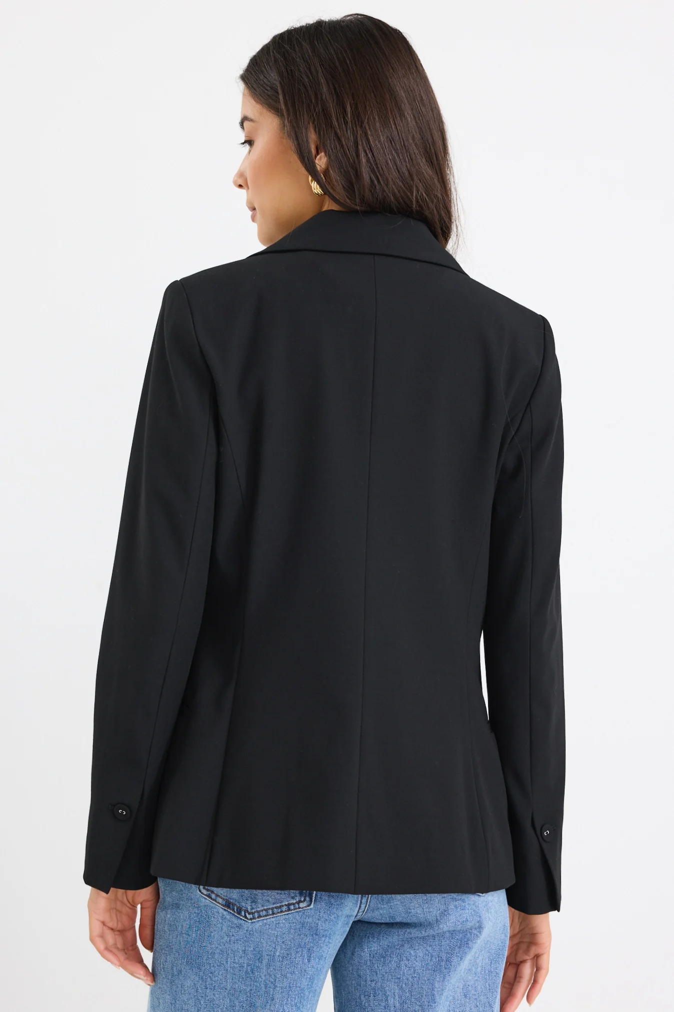 Suave Black Fitted Short Blazer - Image 6