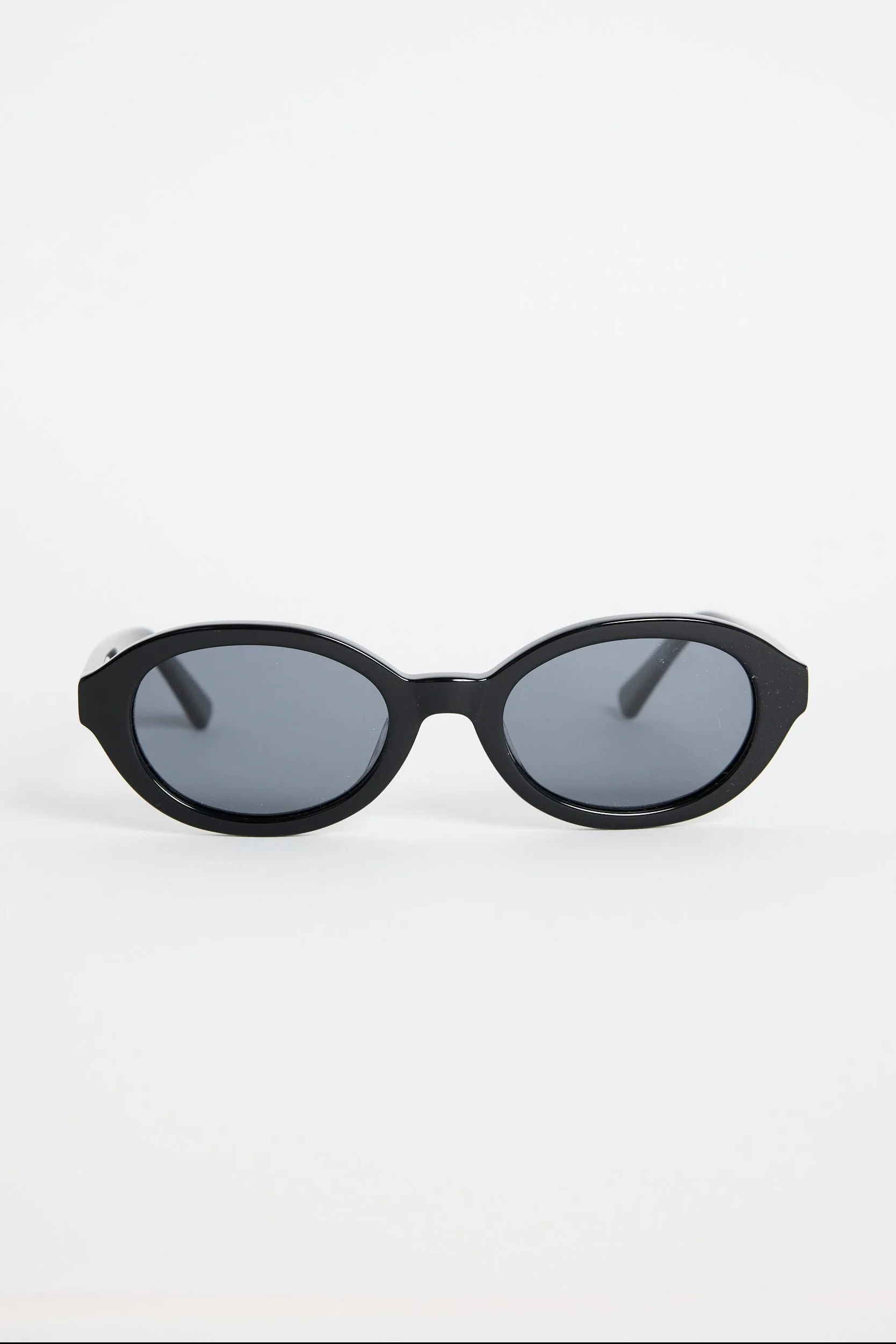 Vienna Black Oval Sunglasses - Image 4