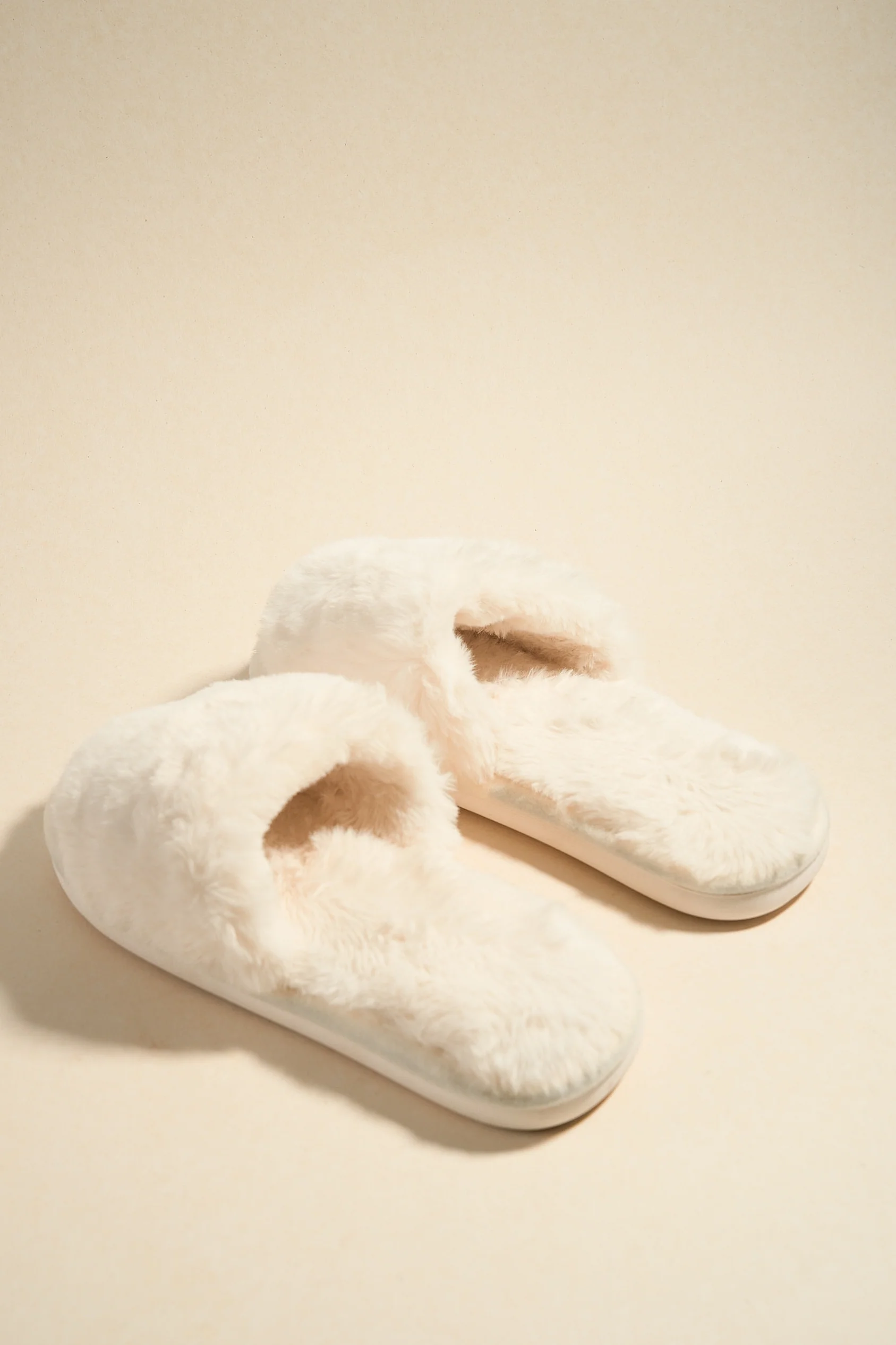 Warm Cream Fluffy Slippers - Image 2